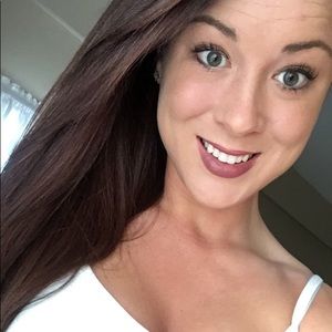 Meet your Posher, Hanna